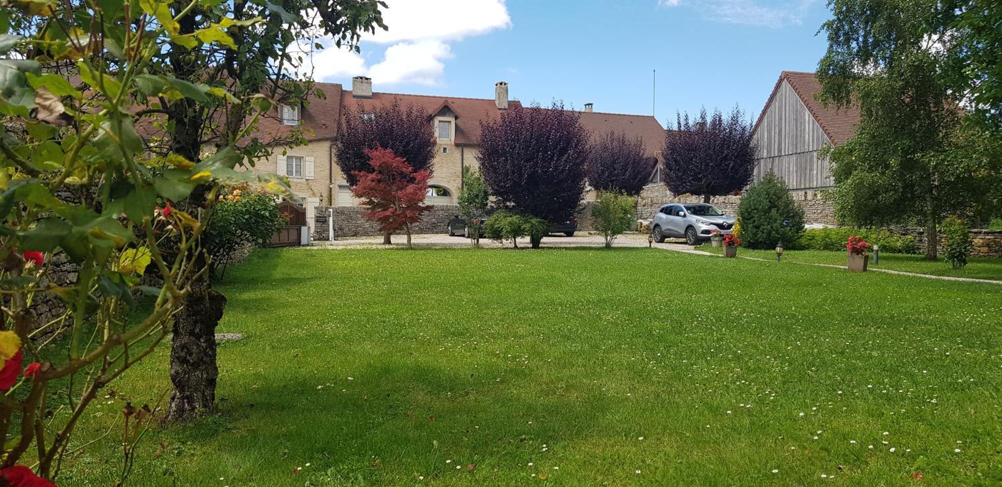 Maison d'Eusébia Château-Chalon Exterior foto