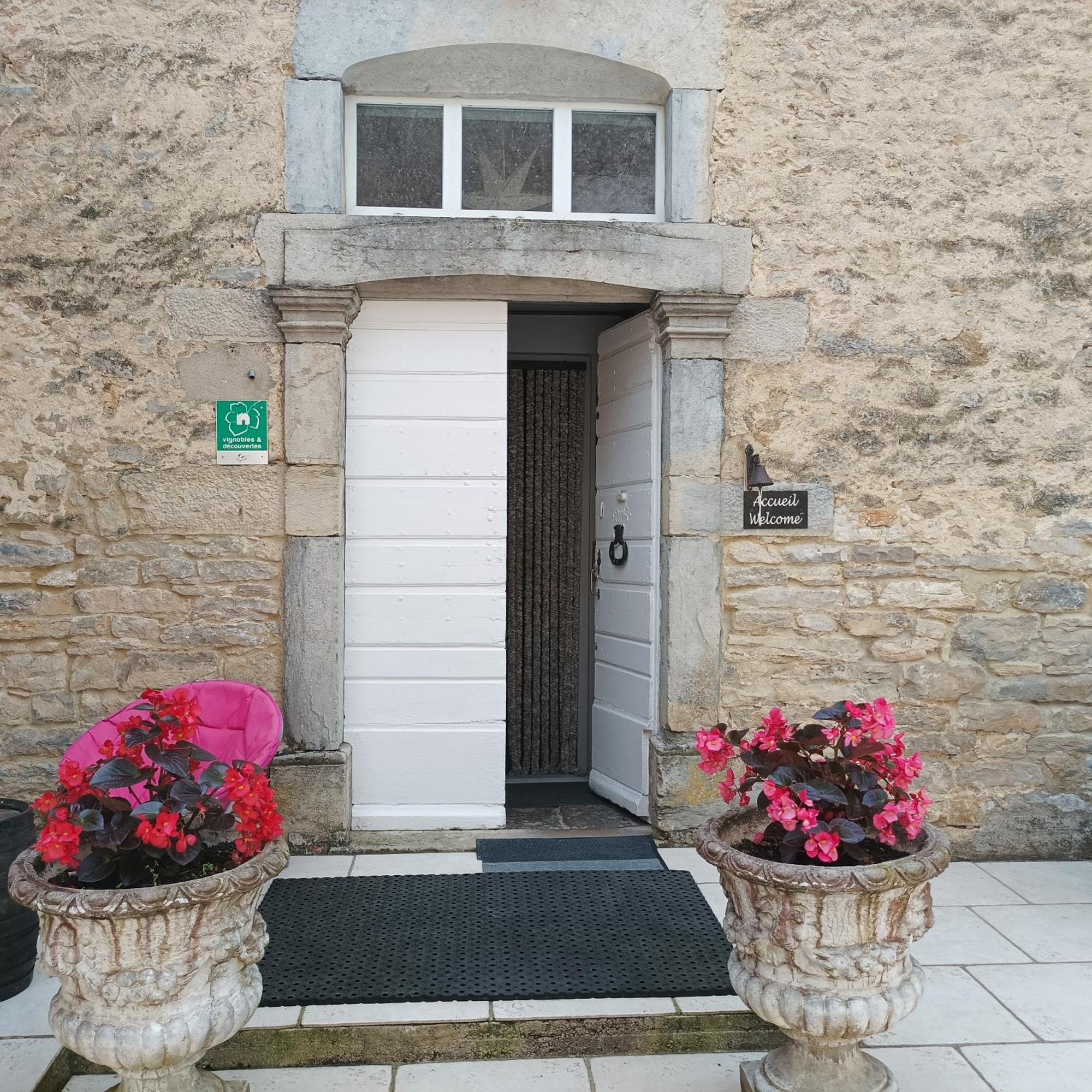Maison d'Eusébia Château-Chalon Exterior foto